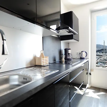 Appartement Avec Vue Sur Le Port Cannes