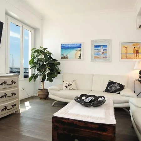 Appartement Cannes Avec Vue Sur Le Port Cannes