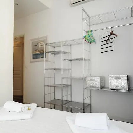 Appartement Cannes Avec Vue Sur Le Port Apartment *